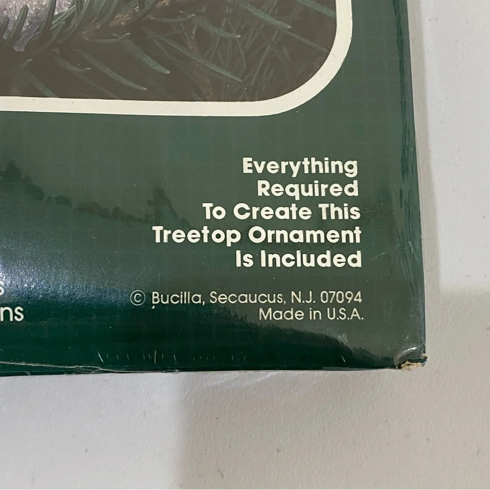 Bucilla Christmas Heirloom Kit ANGELICA Plastic Canvas Tree 8” Topper 60625